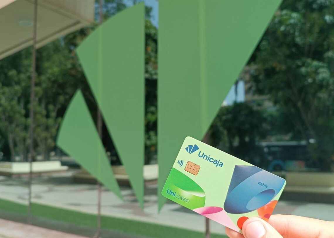 Unicaja lanza una nueva promoción dirigida especialmente al público joven.UNICAJA