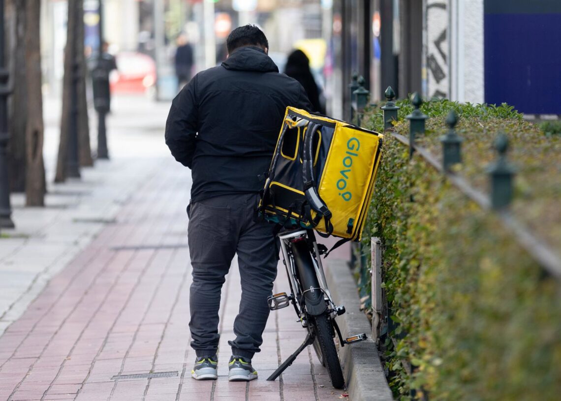 Archivo - Un repartidor de Glovo.Eduardo Parra - Europa Press - Archivo