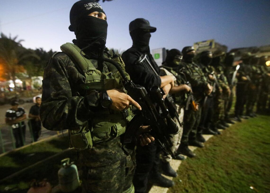 Archivo - Miembros del grupo armado palestino Comités de Resistencia Popular en un acto conmemorativo de la Segunda Intifada, en 2023Europa Press/Contacto/Mahmoud Fareed - Archivo