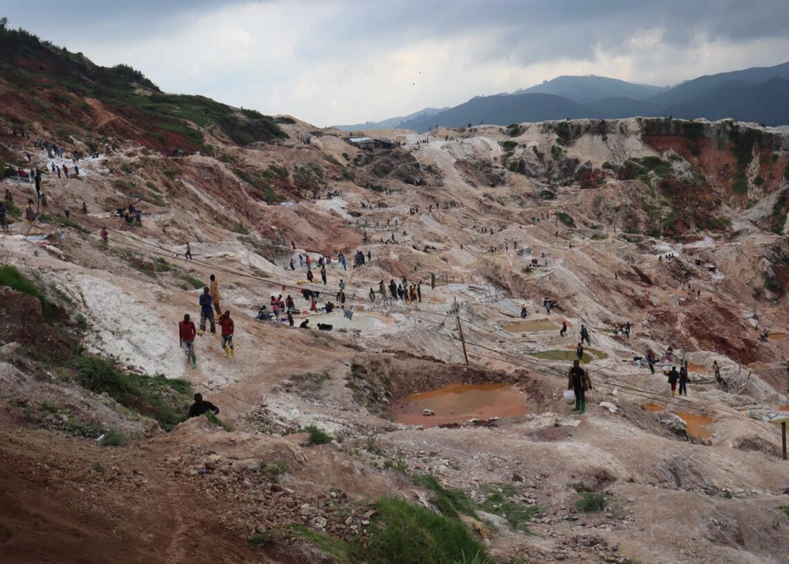 Archivo - Mina de coltán en Rubaya, República Democrática del Congo Europa Press/Contacto/Alain Uaykani - Archivo
