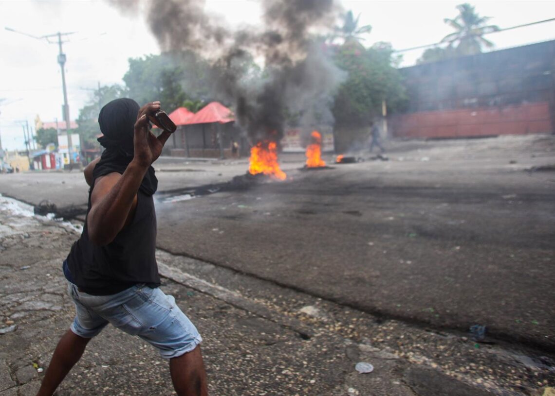 Archivo - Imagen de archivo de protestas en la capital de Haití, Puerto Príncipe Europa Press/Contacto/Patrice Noel - Archivo