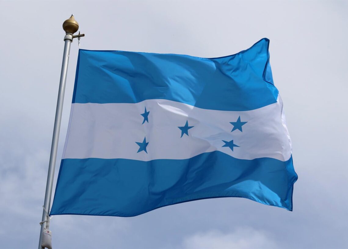 Archivo - Bandera de Honduras.Europa Press/Contacto/Maksim Konstantinov
