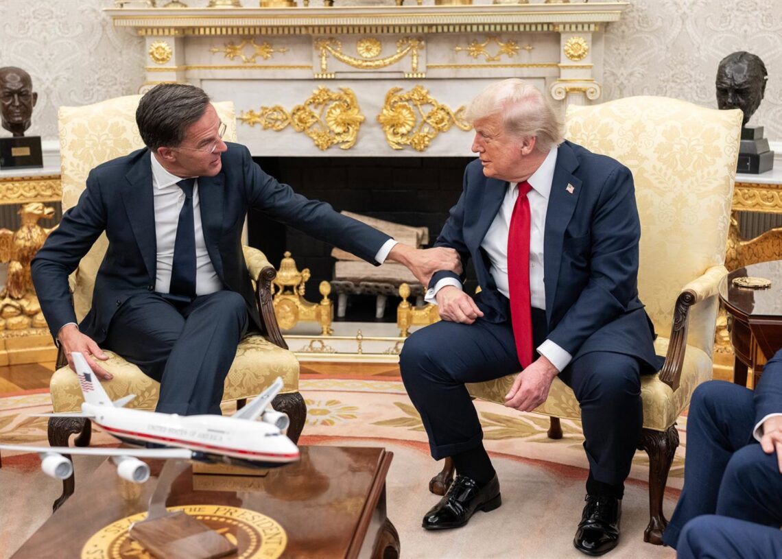 Mark Rutte y Donald Trump Europa Press/Contacto/White House