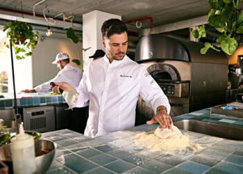 El chef italiano Pier Daniele Seu celebra en el W Ibiza el Ferragosto con sus pizzasW IBIZA