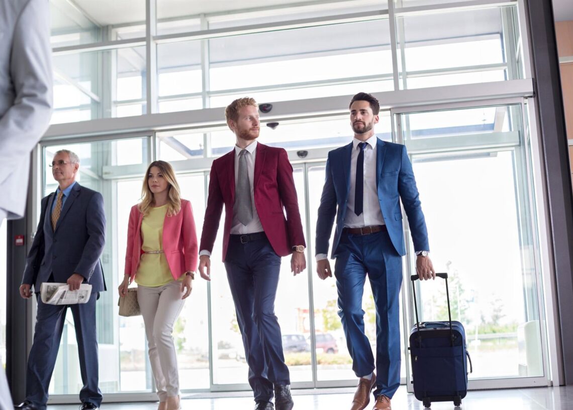 Archivo - Viajero de negocios  BIZAWAY - Archivo