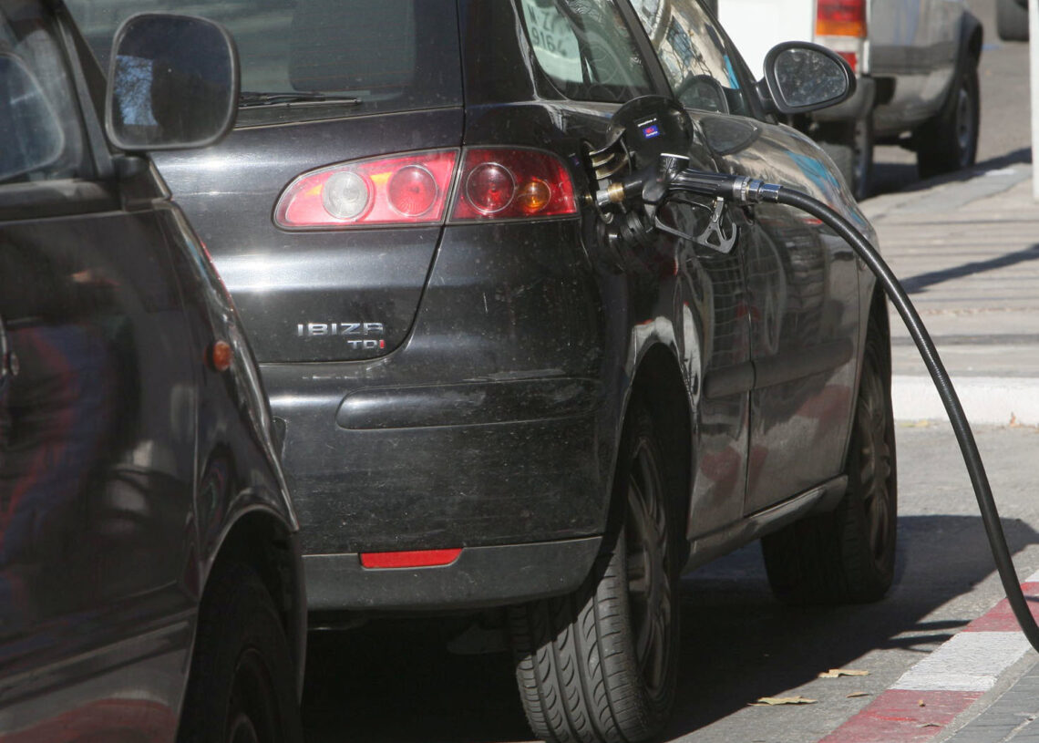 Archivo - Gasolina, gasolinera, carburanteEUROPA PRESS - Archivo
