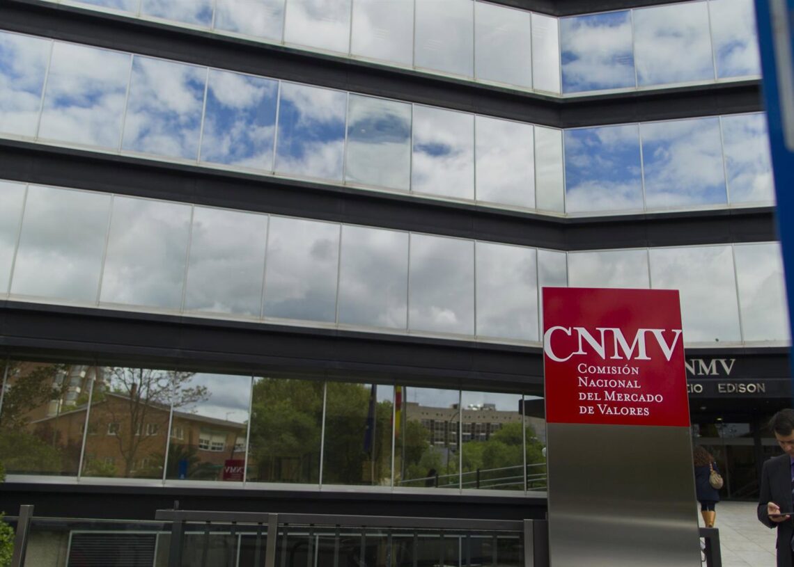 Archivo - CNMV, fachada de la Comisión Nacional del Mercado de ValoresEUROPA PRESS - Archivo
