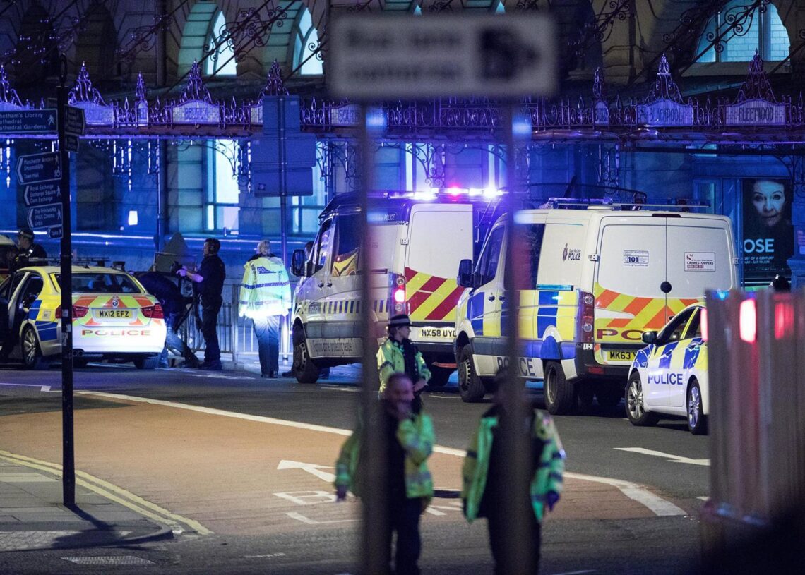 Archivo - Escena del Manchester arena tras el atentado suicida en 2017Europa Press/Contacto/Joel Goodman - Archivo