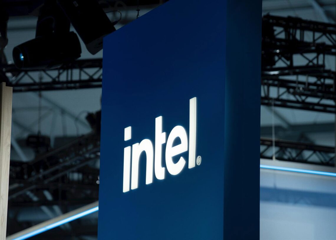 Archivo - Estand de Intel en el Mobile World Congress (MWC) 2023, en L'Hospitalet de Llobregat, Barcelona, Cataluña (España)David Zorrakino - Europa Press - Archivo