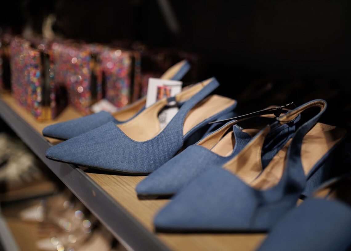 Archivo - Zapatos en una tienda.Alejandro Martínez Vélez - Europa Press - Archivo