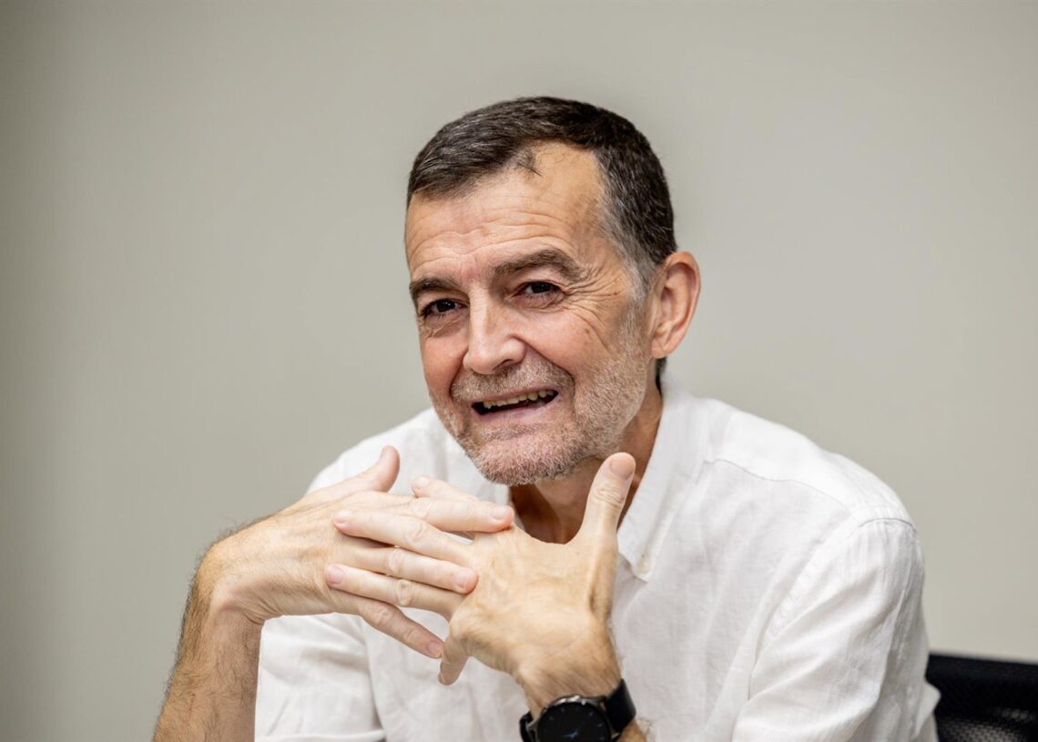 El coordinador federal de IU, Antonio Maíllo, durante una entrevista para Europa Press.Ricardo Rubio - Europa Press