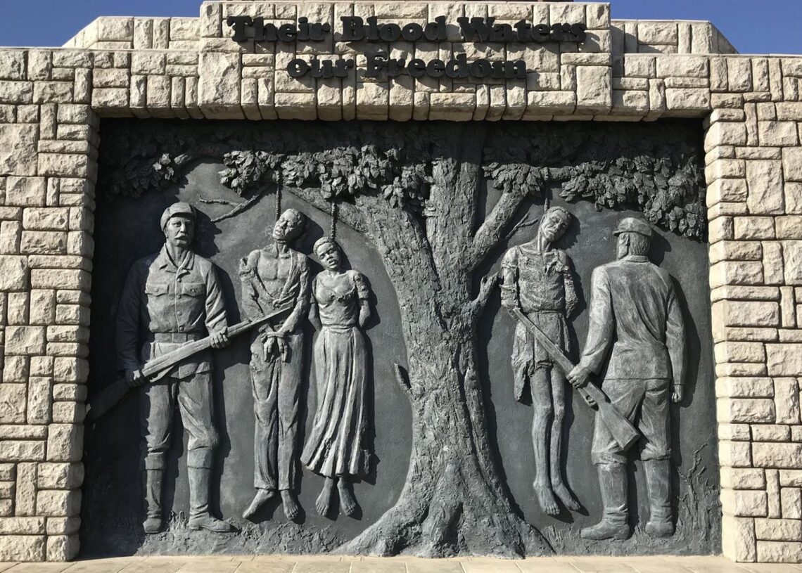 Archivo - Monumento en Namibia en conemoración del genocidio cometido por Alemania a principios del siglo XX Jürgen Bätz/dpa - Archivo