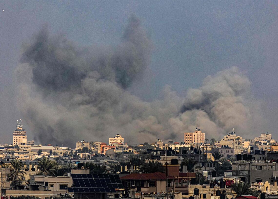 Archivo - Bombardeos contra la Franja de Gaza (archivo).Europa Press/Contacto/Said Khatib - Archivo