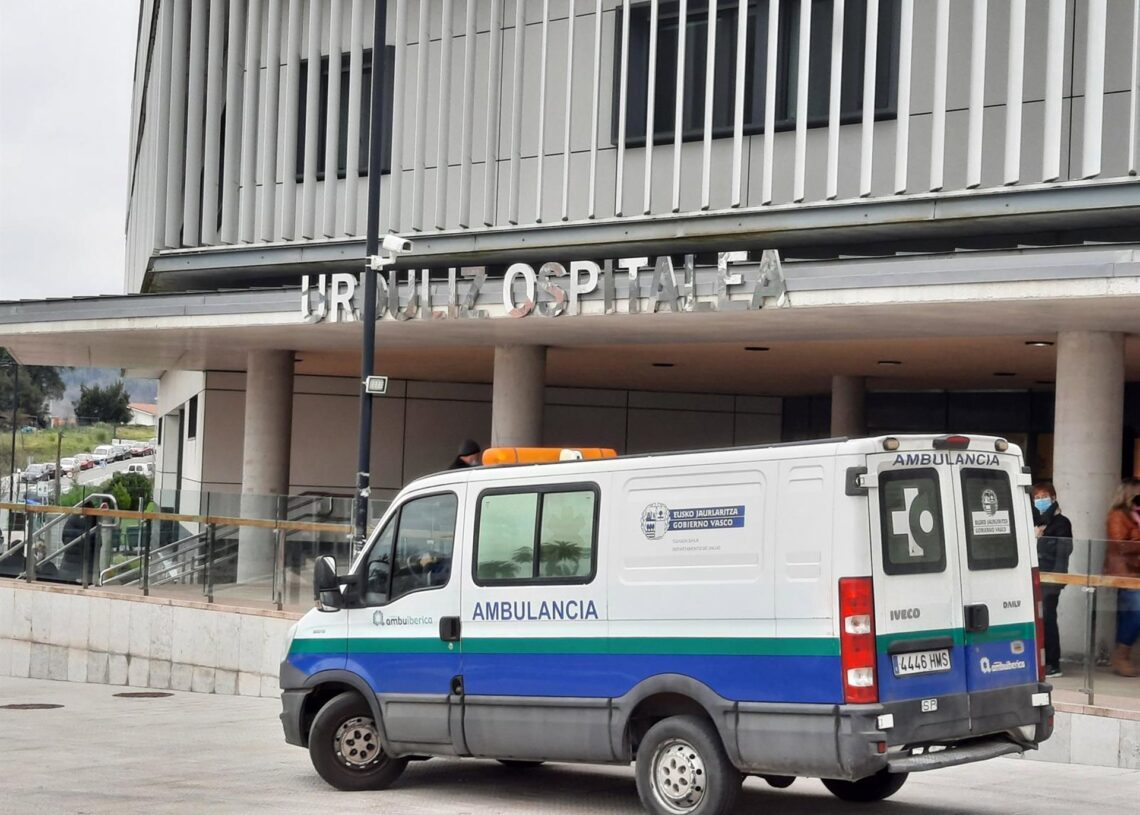 Archivo - AmbulanciaEUROPA PRESS - Archivo