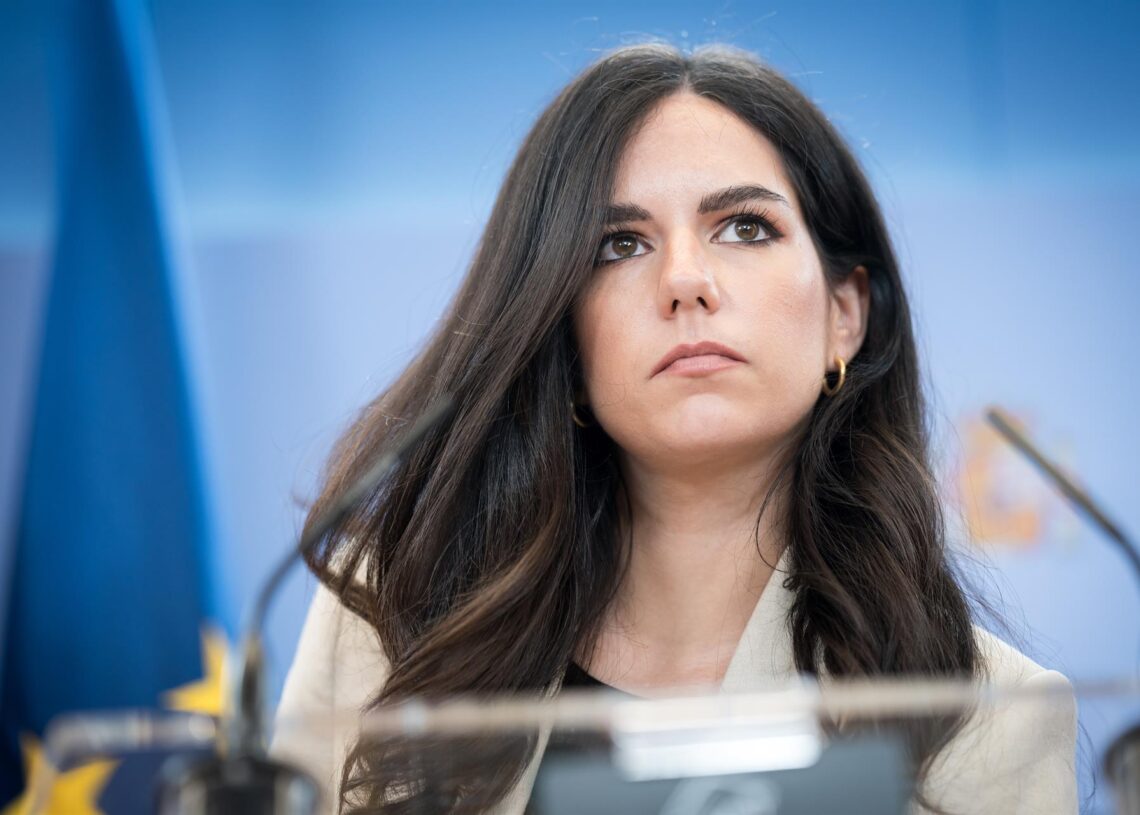 Archivo - La portavoz de Vox en el Congreso, Pepa Millán, durante una rueda de prensa en el Congreso de los Diputados, a 8 de julio de 2025, en Madrid (España).Diego Radamés - Europa Press - Archivo