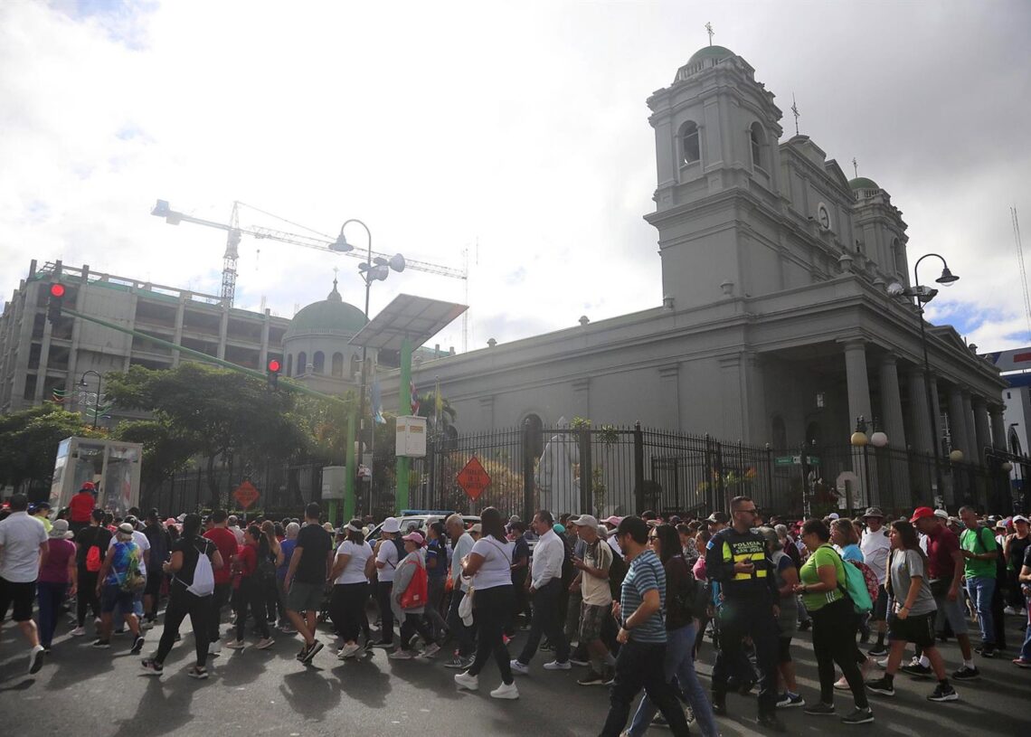 Archivo - Romería religiosa en San José, Costa RicaEuropa Press/Contacto/Rafael Pacheco Granados