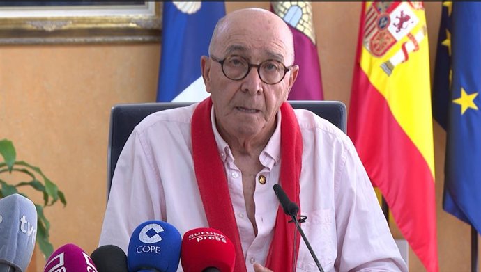 El alcalde de Noblejas, Agustín Jiménez, en rueda de prensa.
- EUROPA PRESS