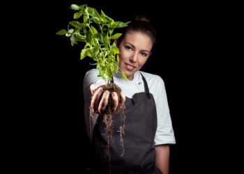 Imagen de archivo de la chef boliviana Camila LechinALICANTE GASTRONÓMICA