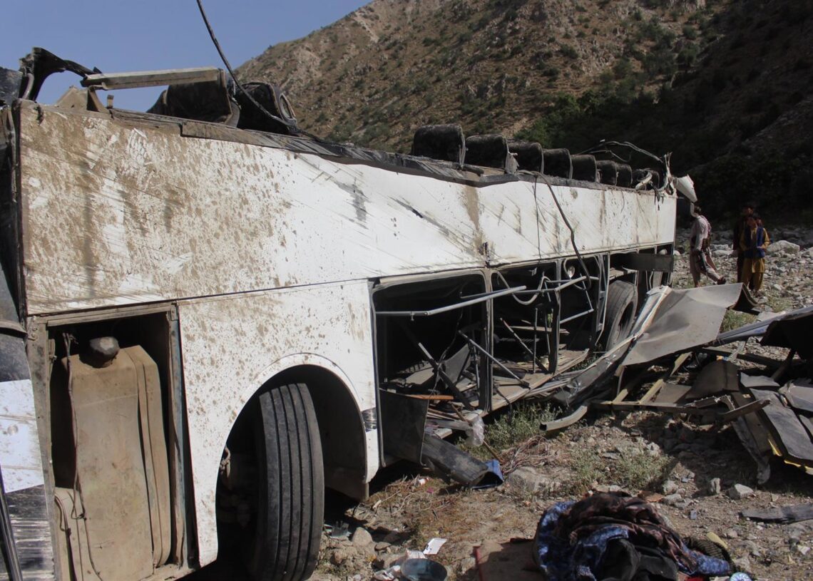 Archivo - Imagen de archivo de un accidente de tráfico en AfganistánEuropa Press/Contacto/Mehrabuddin Ibrahimi