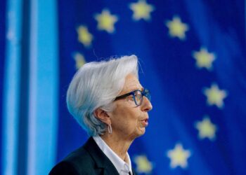 Archivo - 03 February 2022, Hessen, Frankfurt: ECB President Christine Lagarde attends a press conference after the first monetary policy meeting of the new year. The Governing Council of the European Central Bank (ECB) confirmed the key interest rate in Michael Probst/Pool AP/dpa - Archivo