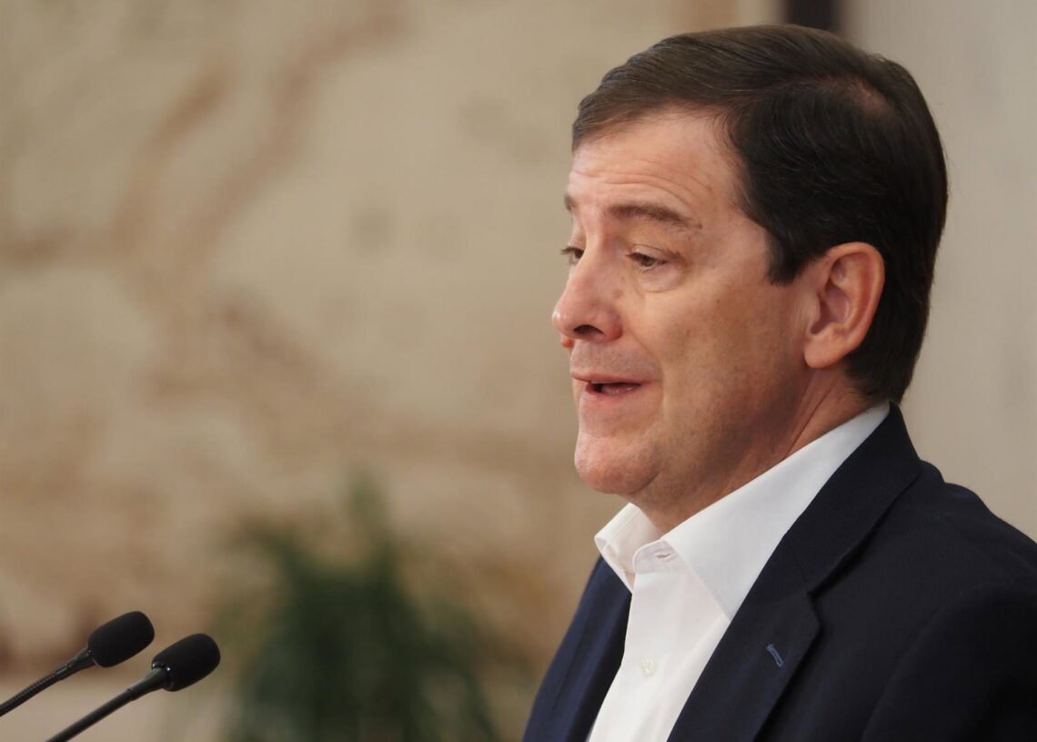 El presidente de la Junta de Castilla y León, Alfonso Fernández MañuecoPhotogenic/Claudia Alba - Europa Press
