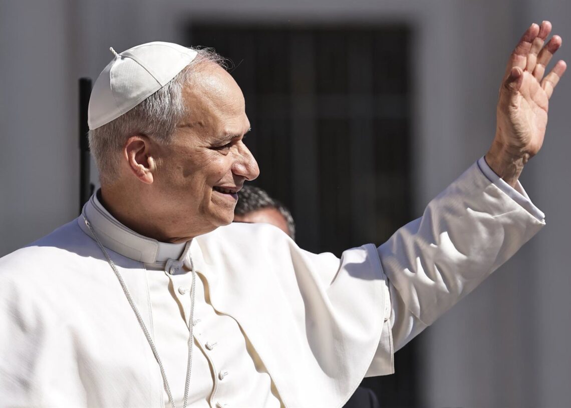 Archivo - 01 June 2025, Vatican, Vatican City: Pope Leo XIV Evandro Inetti/ZUMA Press Wire/d / DPA - Archivo
