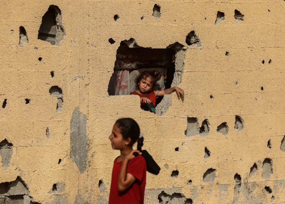 Niños palestinos en la ciudad de Gaza, capital de la FranjaEuropa Press/Contacto/Rizek Abdeljawad