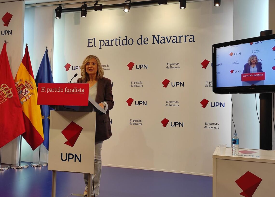 La presidenta de UPN, Cristina Ibarrola, en una rueda de prensa este jueves.EUROPA PRESS