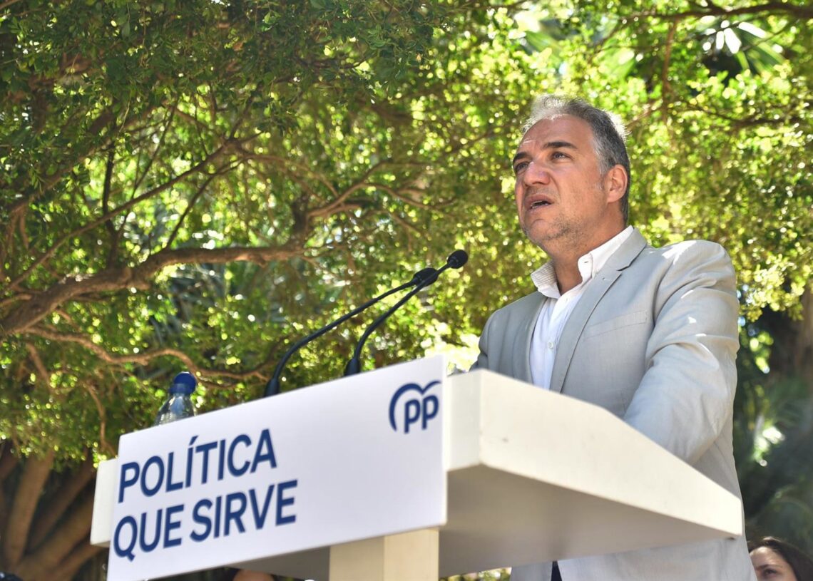 Archivo - El vicesecretario de Coordinación Autonómica del PP, Elías Bendodo, este sábado en un acto en Málaga.PP DE MÁLAGA - Archivo