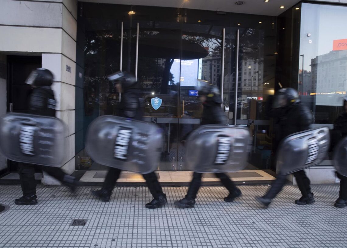 Archivo - Policía argentina.Europa Press/Contacto/Virginia Chaile - Archivo