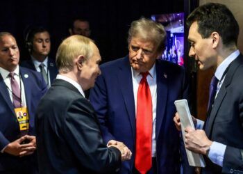 Vladimir Putin y Donald Trump durante la cumbre de Alaska (EEUU)Europa Press/Contacto/Gavriil Grigorov