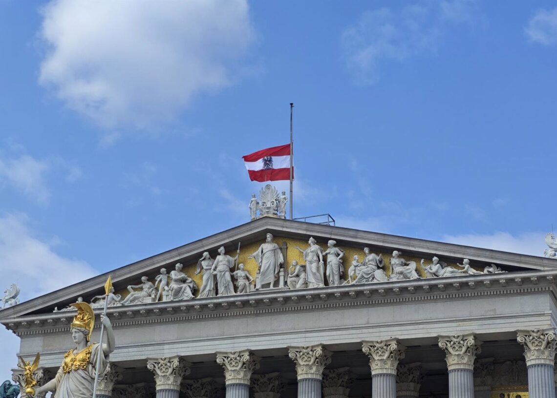 Archivo - Bandera de AustriaEuropa Press/Contacto/Wang Zhou - Archivo