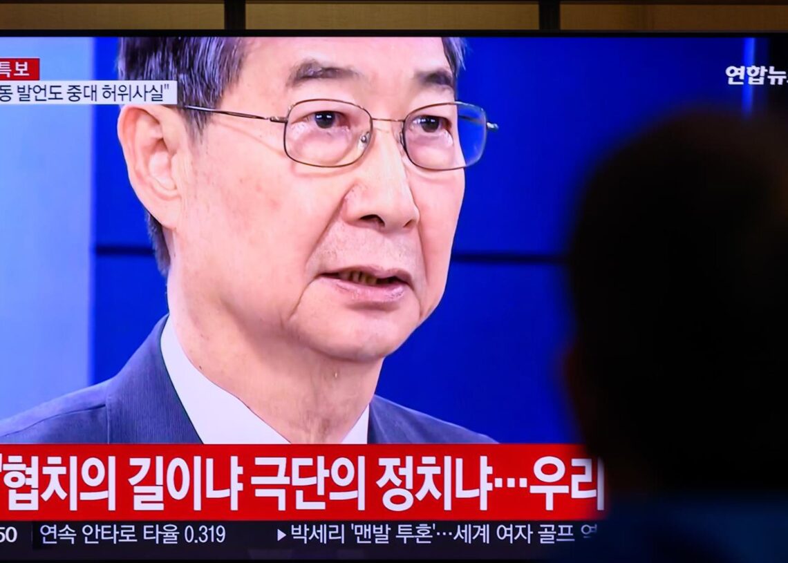 Archivo - El ex primer ministro y ex presidente en funciones de Corea del Sur, Han Duck SooEuropa Press/Contacto/Kim Jae-Hwan - Archivo