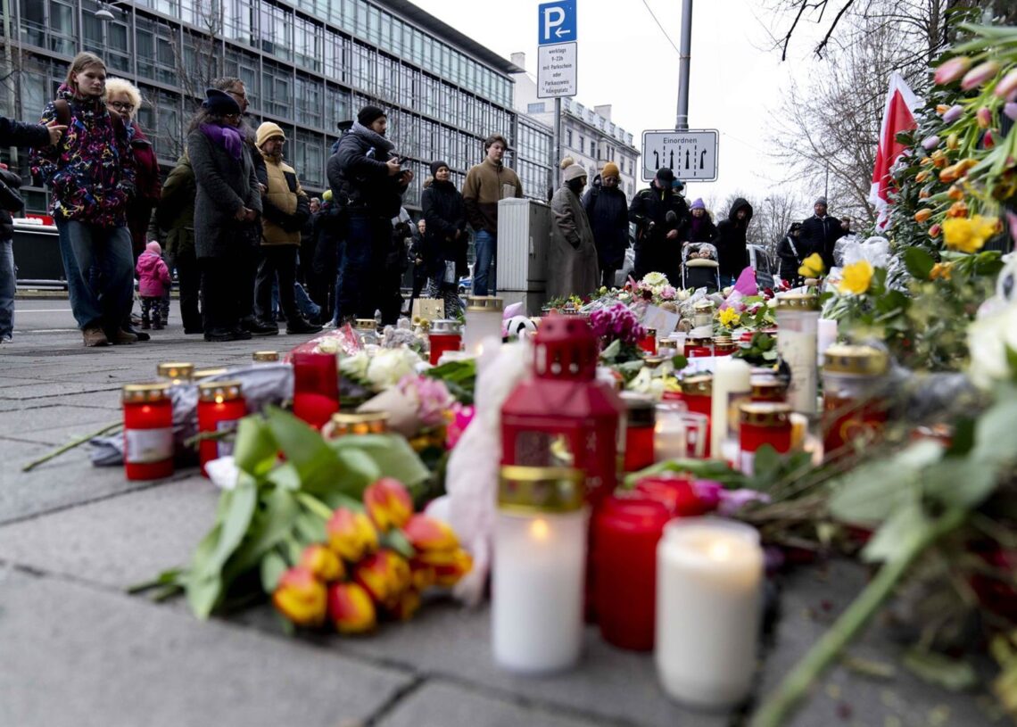 Archivo - Un memorial tras el atropello múltiple en la ciudad de Múnich el pasado mes de febreroEuropa Press/Contacto/Andreas Stroh - Archivo