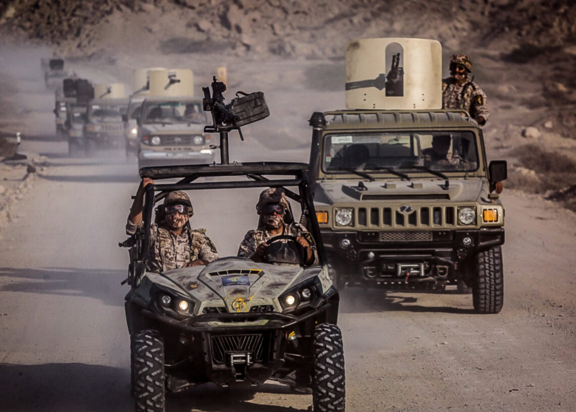 Archivo - Varios vehículos durante unas maniobras de la Guardia Revolucionaria de Irán (archivo)-/IRGC/dpa - Archivo