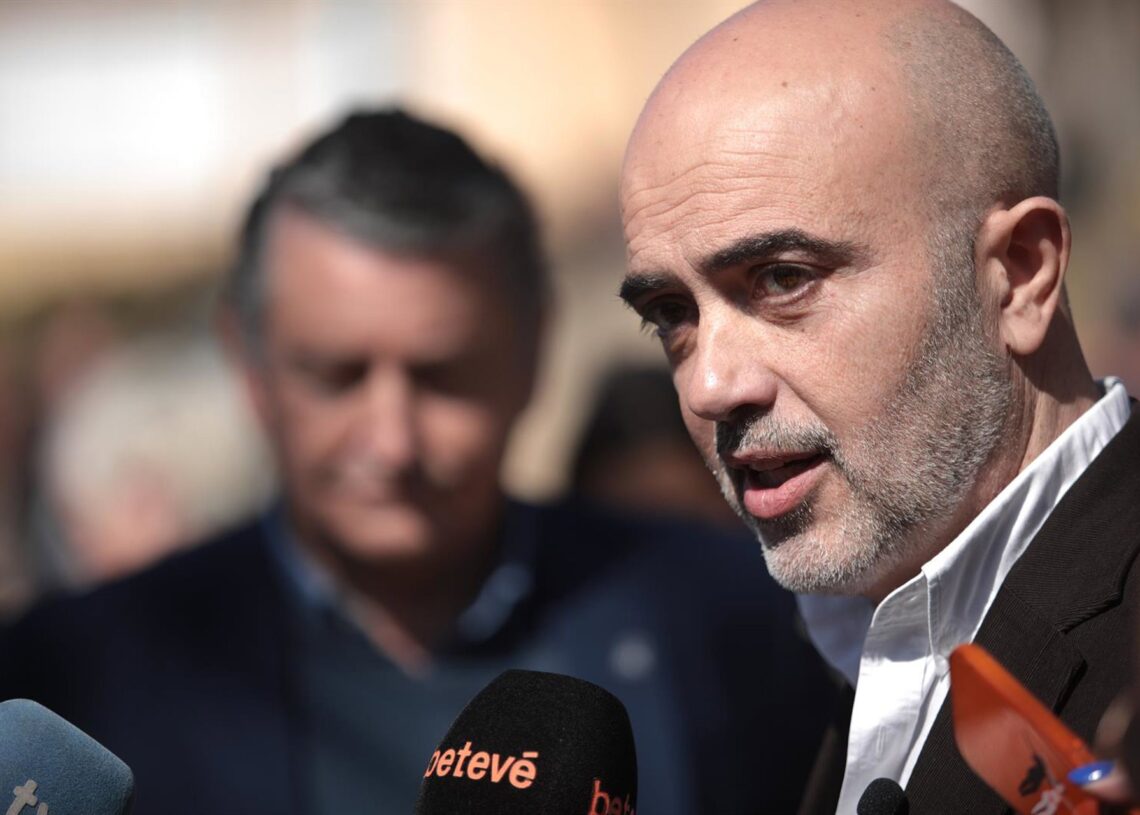 Archivo - El líder popular en el Ayuntamiento de Barcelona, Daniel Sirera.Kike Rincón - Europa Press - Archivo