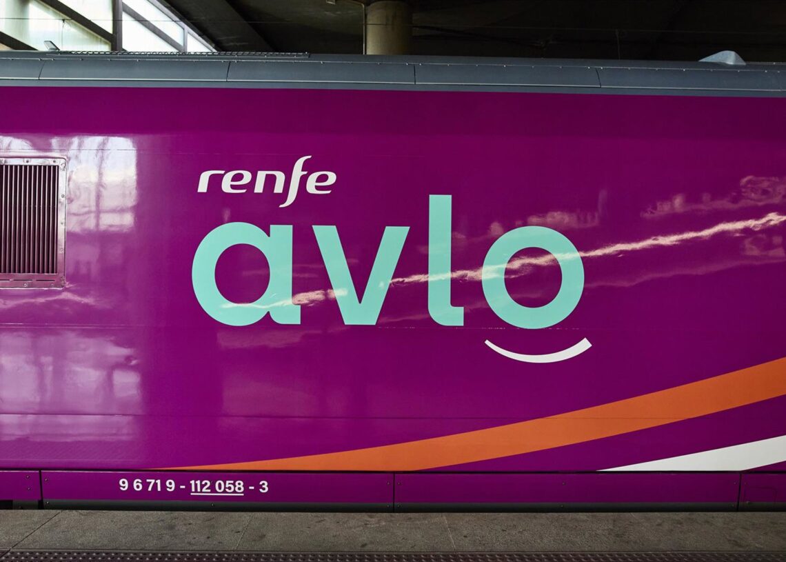 Archivo - Servicio ferroviario de Renfe AvloJesús Hellín - Europa Press - Archivo