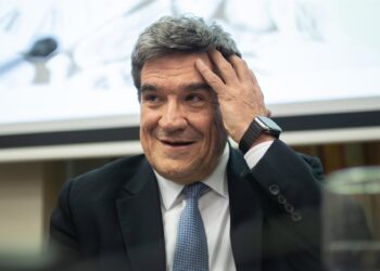 Archivo - El gobernador del Banco de España, José Luis EscriváAlejandro Martínez Vélez - Europa Press - Archivo
