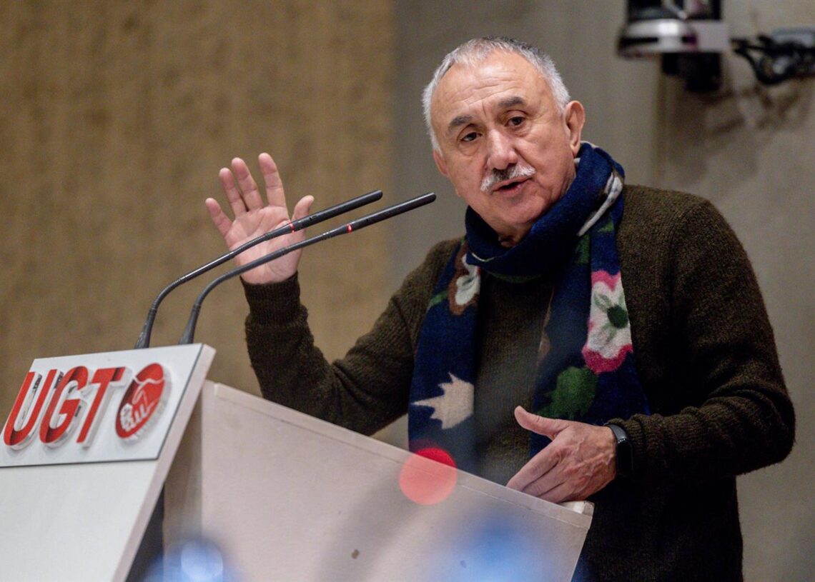 Archivo - El secretario general de UGT, Pepe ÁlvarezRicardo Rubio - Europa Press - Archivo