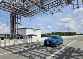 Archivo - Test del proyecto de Indra, Qualcomm y Audi en Estados Unidos para el pago de peajes mediante vehículos conectadosINDRA - Archivo