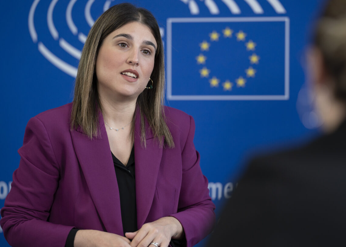 Alicia HOMS in the EP in Brussels
