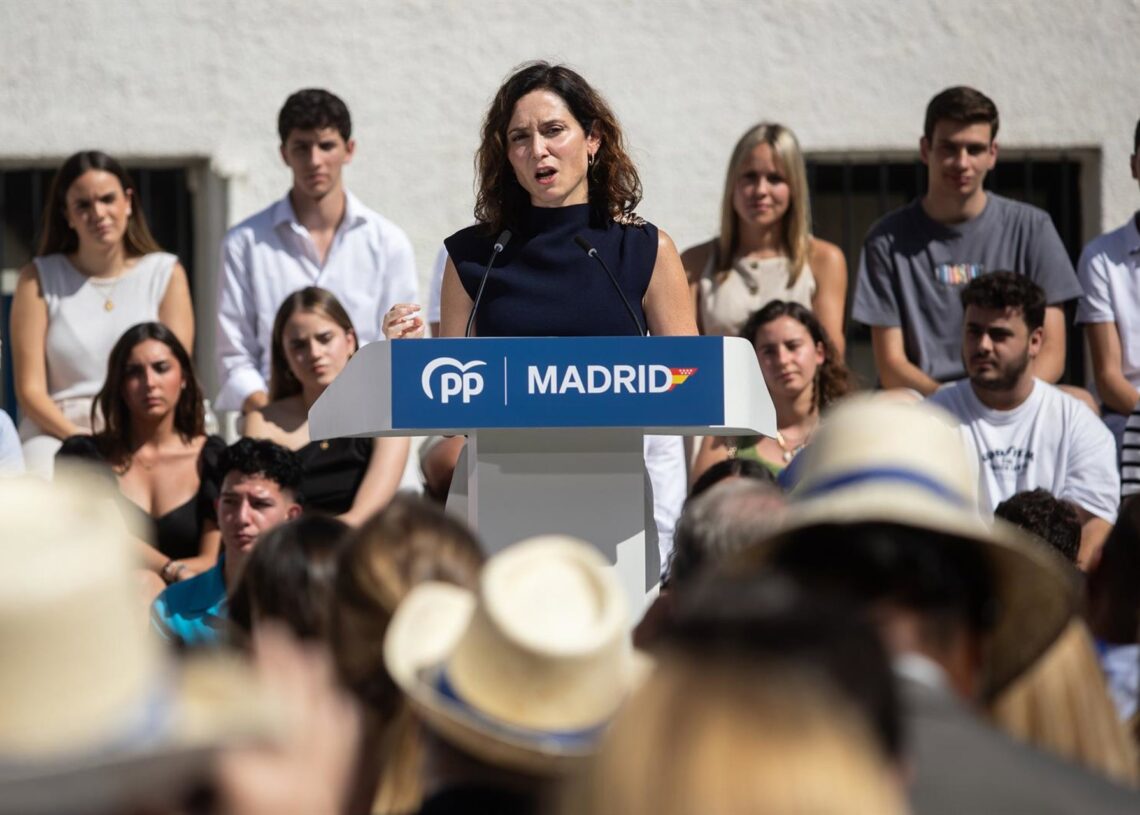 La presidenta del PP regional y de la Comunidad de Madrid, Isabel Díaz Ayuso, interviene en el inicio del curso político del PP de Madrid, a 5 de septiembre de 2025, en Arganda del Rey, Madrid (España). Con estas jornadas, el Grupo Parlamentario Popular eAlejandro Martínez Vélez - Europa Press