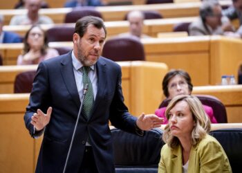 El ministro de Transportes y Movilidad Sostenible, Óscar Puente, interviene durante una sesión de control al Gobierno, en el Senado, a 9 de septiembre de 2025, en Madrid (España).A. Pérez Meca - Europa Press