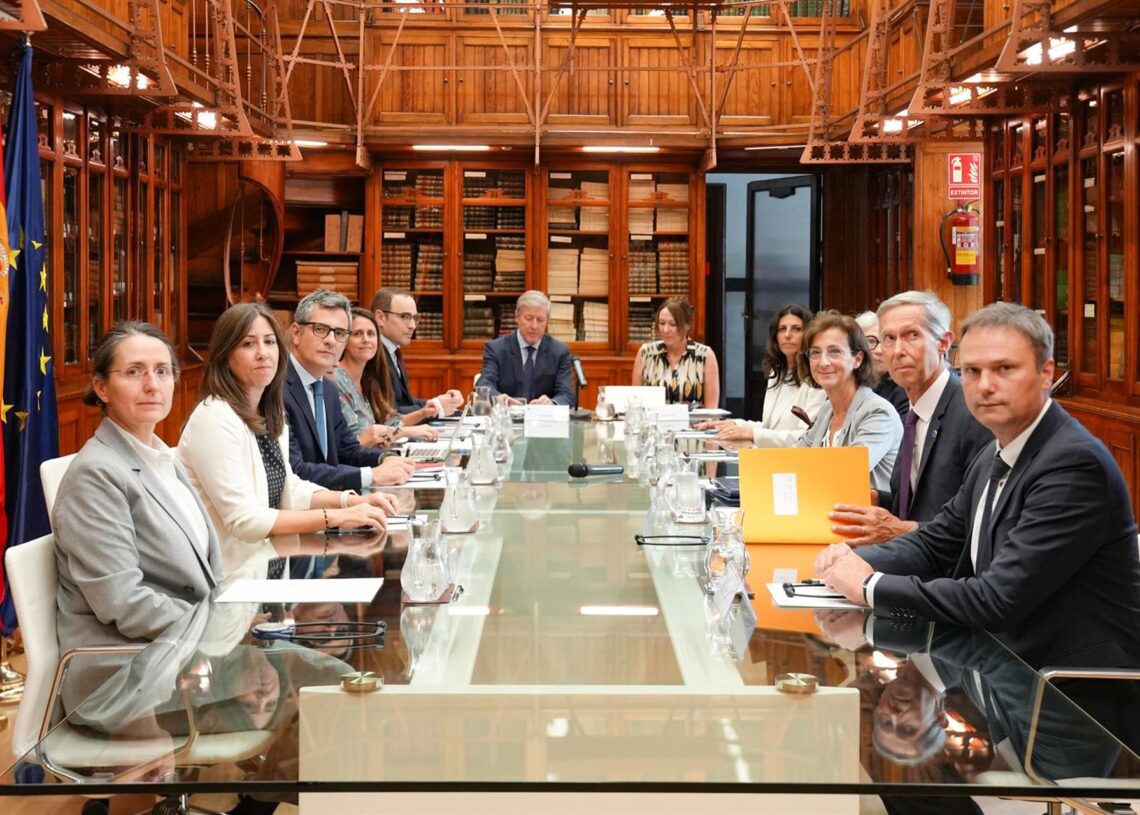 Reunión del ministro de Presidencia, Justicia y Relaciones con las Cortes, Félix Bolaños, con la Comisión de Venecia.MINISTERIO DE JUSTICIA