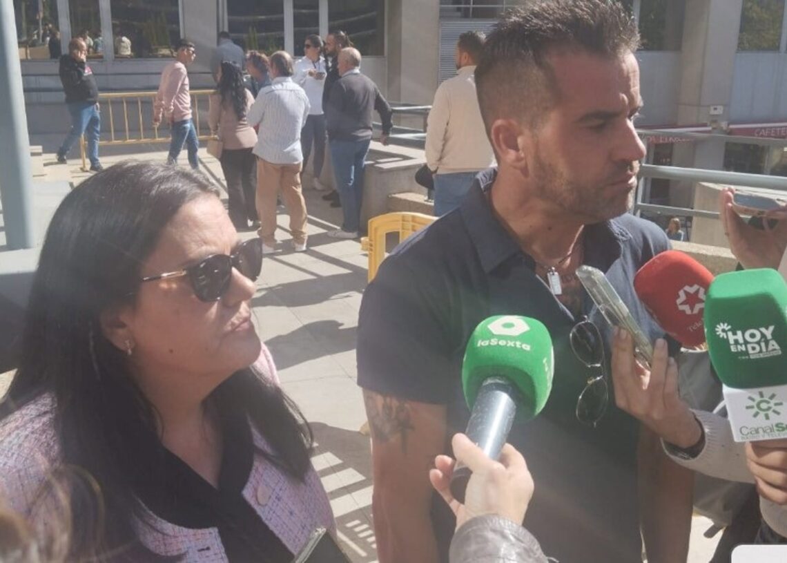 Familias afectadas por el caso del conocido como pederasta de ValdeaveroEUROPA PRESS