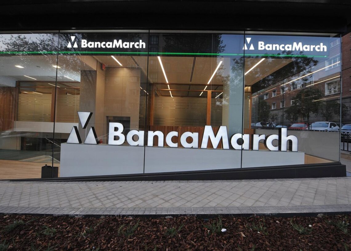 Archivo - Sede y logo de Banca March.BANCA MARCH - Archivo