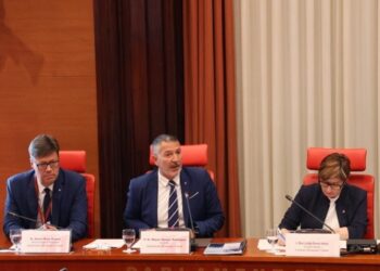 El conseller de Empresa y Trabajo de la Generalitat, Miquel Sàmper, en el ParlamentPARLAMENT