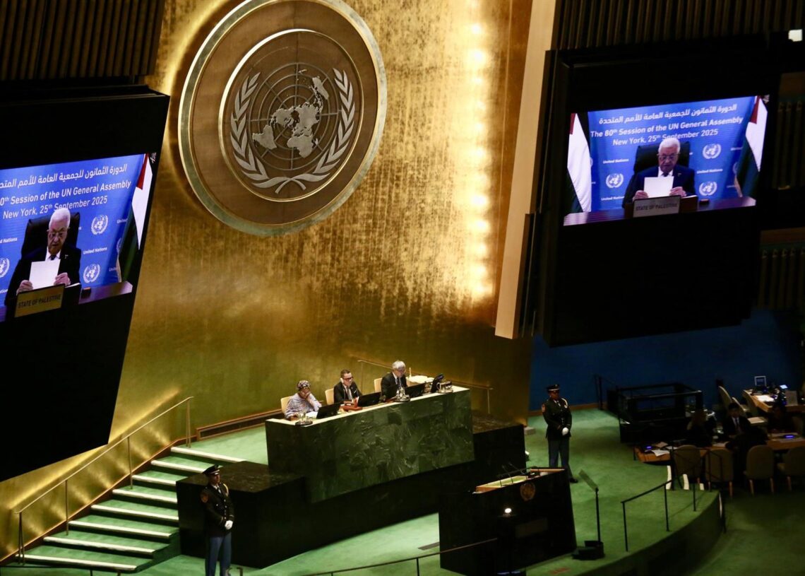 El presidente de la Autoridad Palestina, Mahmud Abbas, participa por videoconferencia en la 80º Asamblea General de la ONU.  Europa Press/Contacto/Niyi Fote