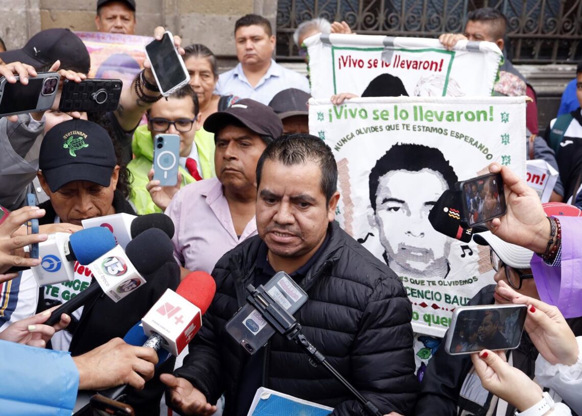 Isidoro Vicario Aguilar, abogado de los familiares de los estudiantes desaparecidos de la Escuela Normal Rural Raúl Isidro Burgos de Ayotzinapa, en MéxicoLuis Barron/eyepix via ZUMA Pres / DPA