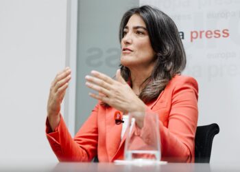 La portavoz de Más Madrid en la Asamblea regional, Manuela Bergerot, durante una entrevista con Europa Press.CARLOS LUJAN-EUROPA PRESS